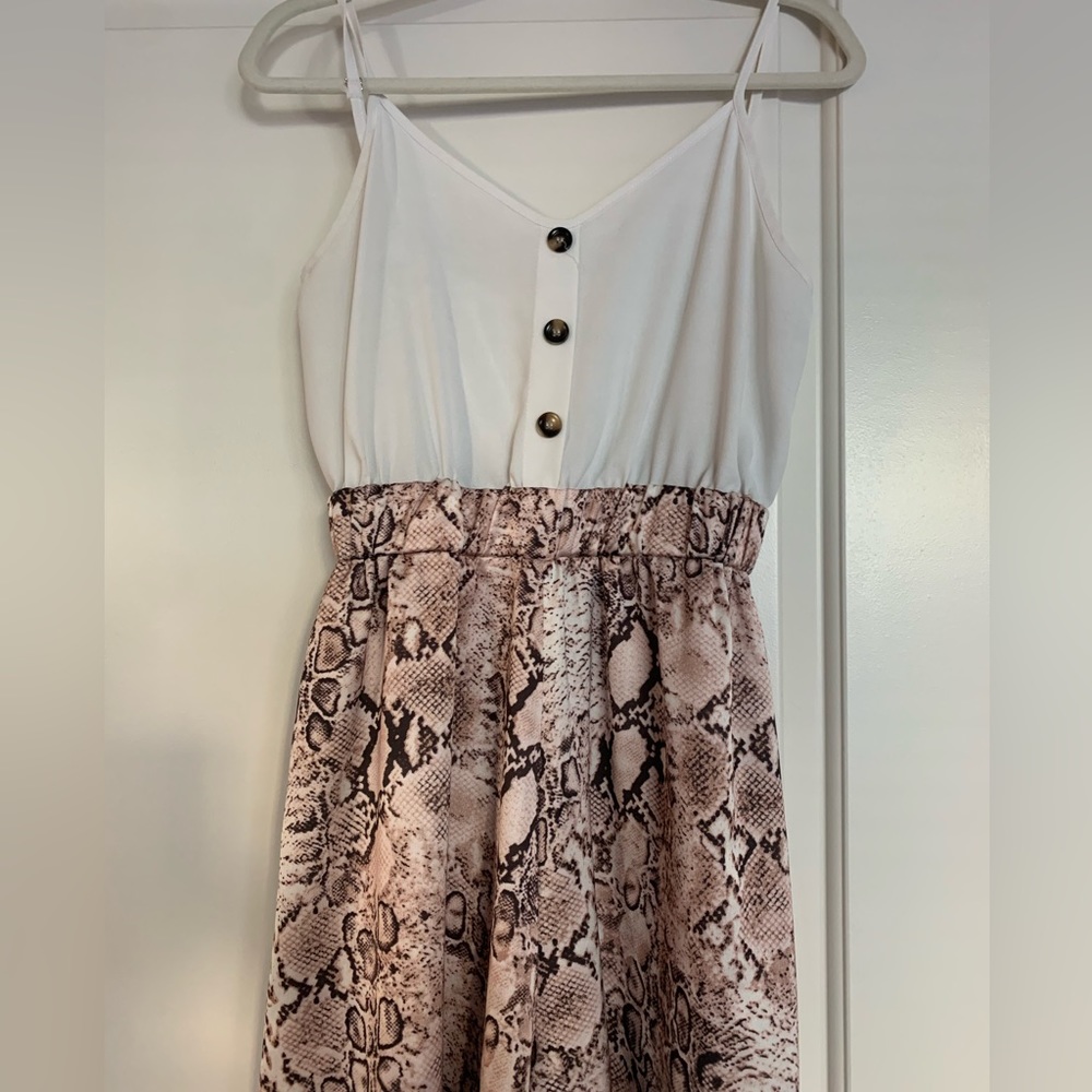 Comfy Cheetah pattern romper
